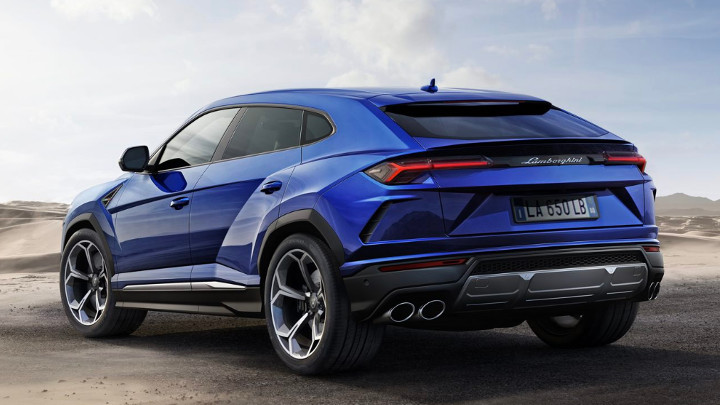 Lamborghini Urus arrière
